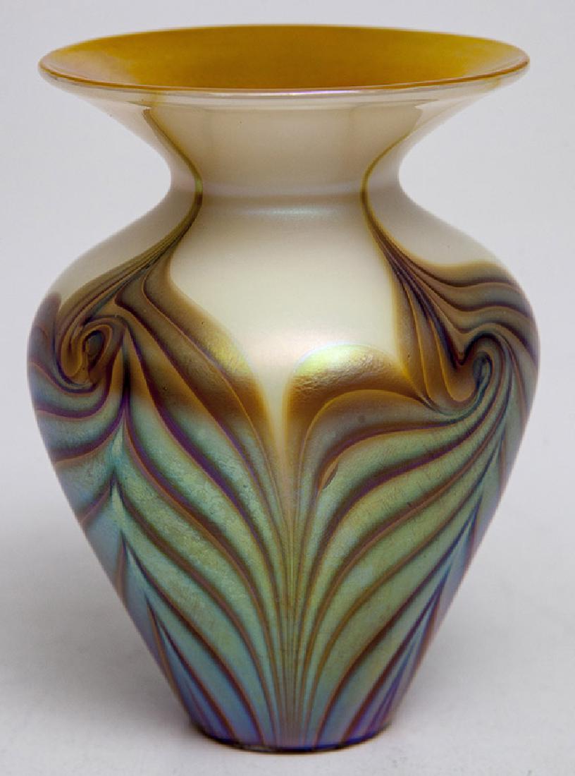 Steven Lundberg Miniature Art Glass Vase (1 of 5)