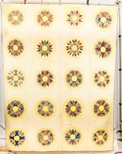 Fine Antique Pieced Quilt (1 of 8)