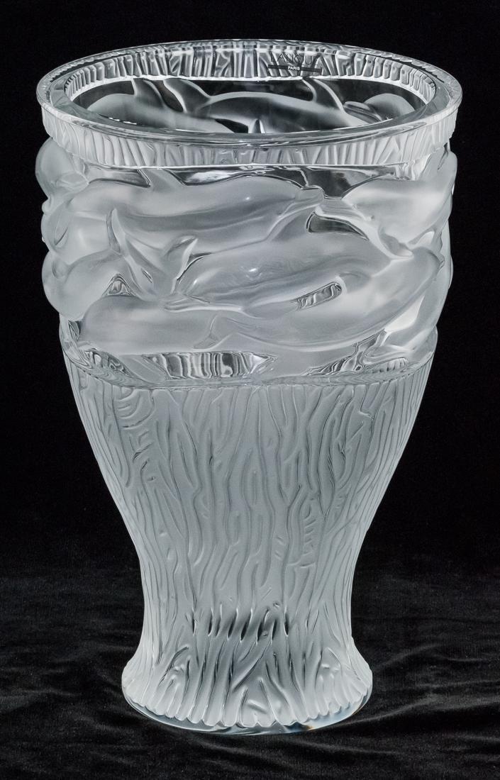 Lalique "Oceania" Vase (1 of 10)