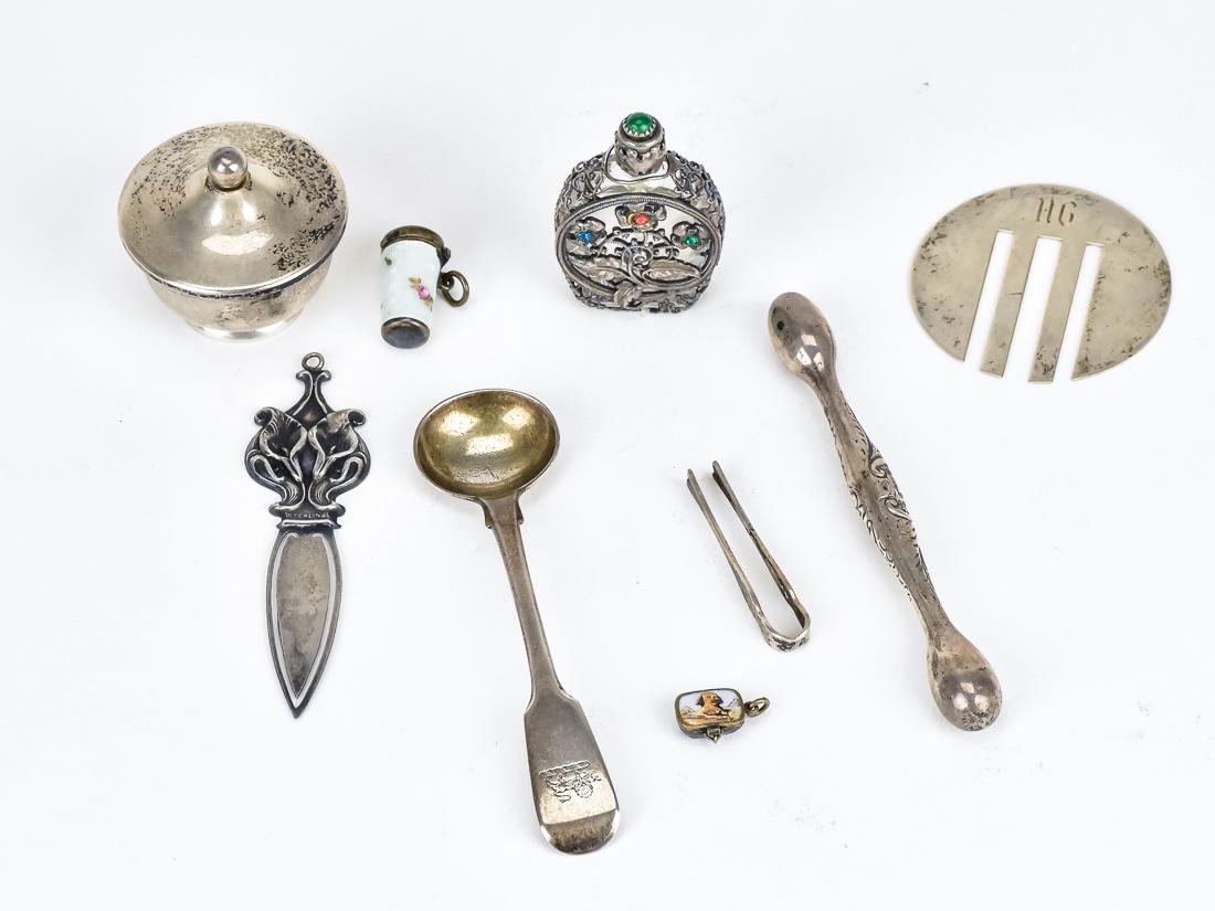 Lot of Silver Trinkets (1 of 10)