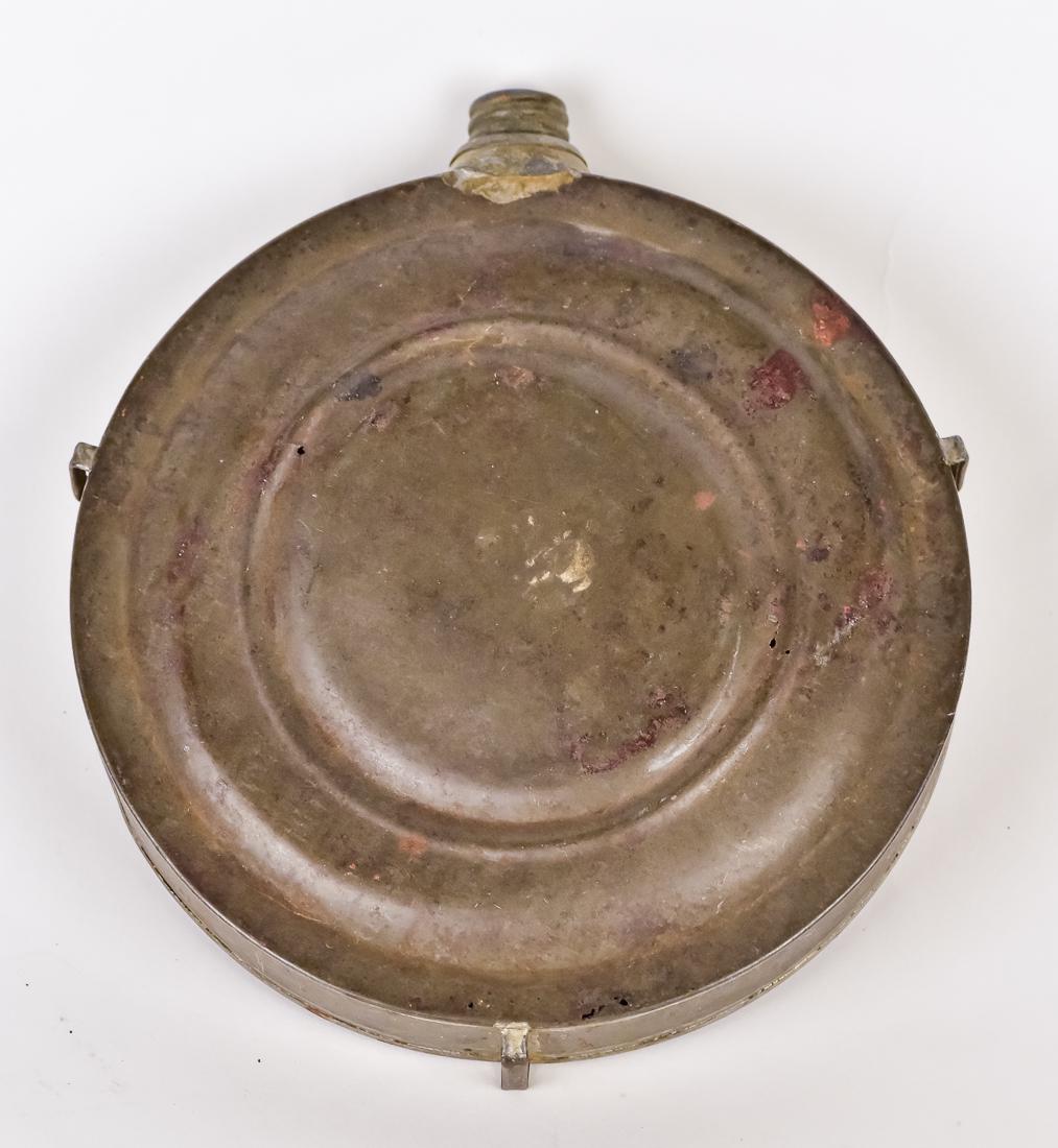 Civil War Tin Canteen (1 of 7)