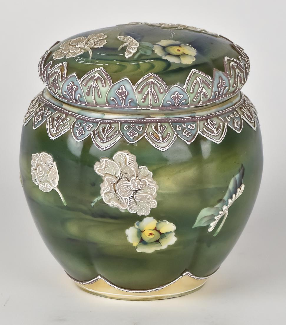 Nippon Humidor with Moriage Water Lillies (1 of 7)