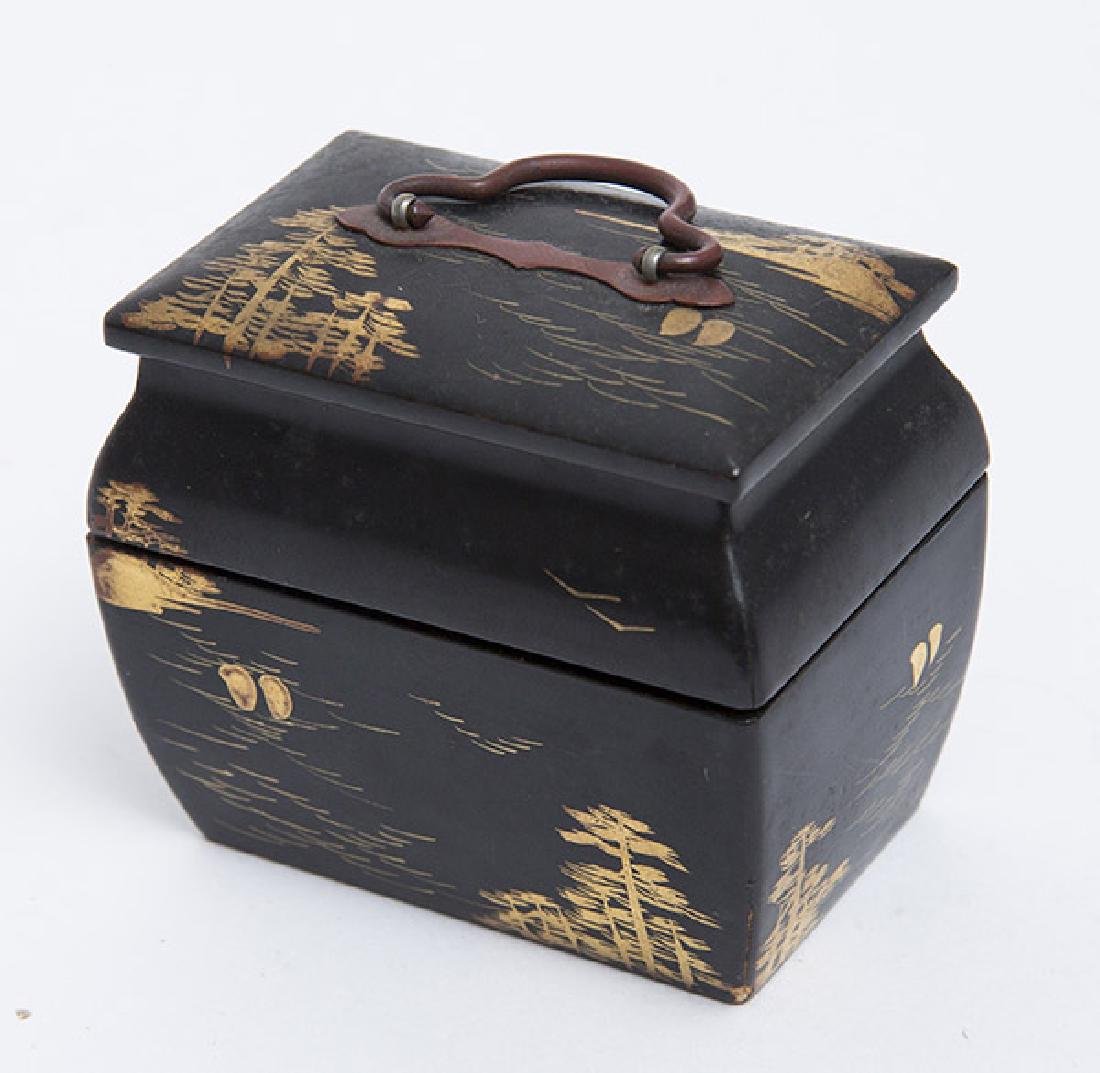Japanese Lacquered Perfume Box (1 of 4)