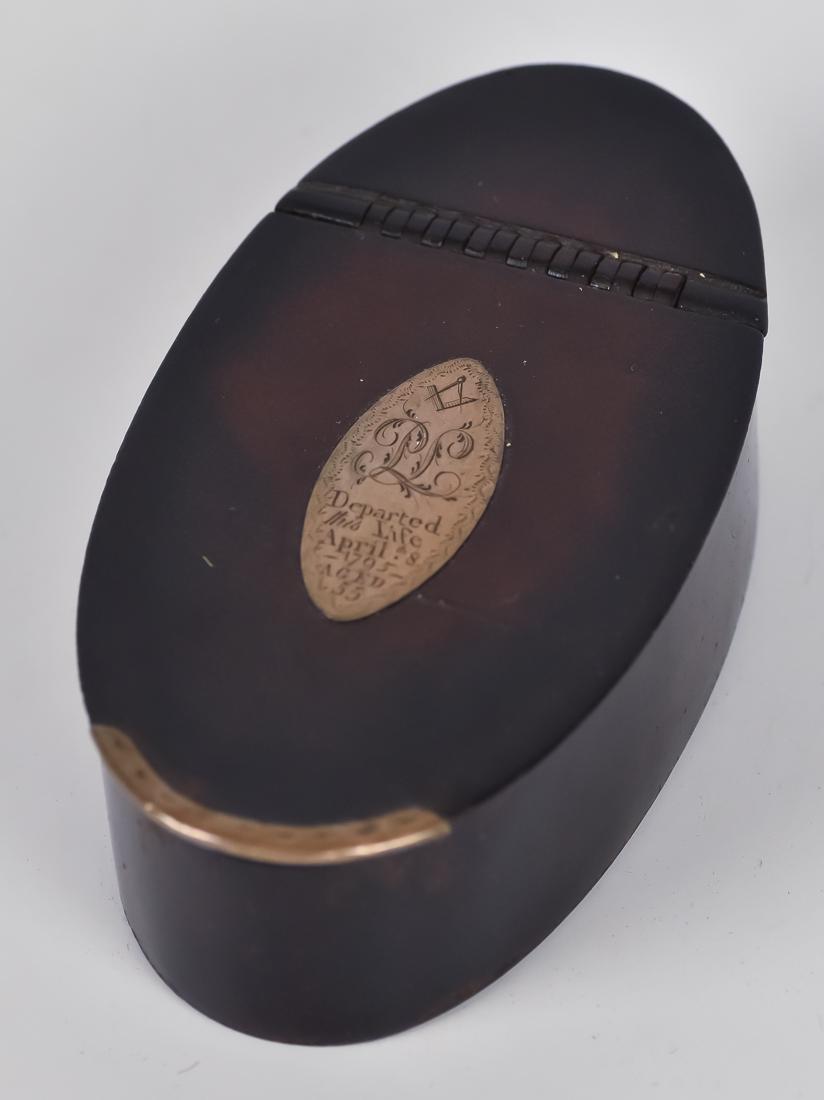 Masonic Memorial Snuff Box (1 of 8)