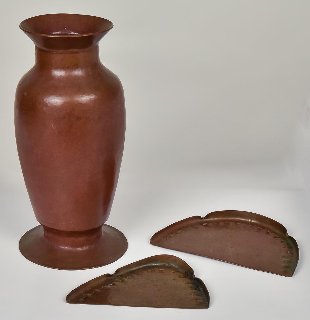 Roycroft Arts & Crafts Copper Plus: Including a fine hand hammered vase, with flared foot, 4 1/2" diameter x 9 1/2" high, in nice brown patina, plus two marked Roycroft crumb trays with hammered finish and bossed design, both in nice br