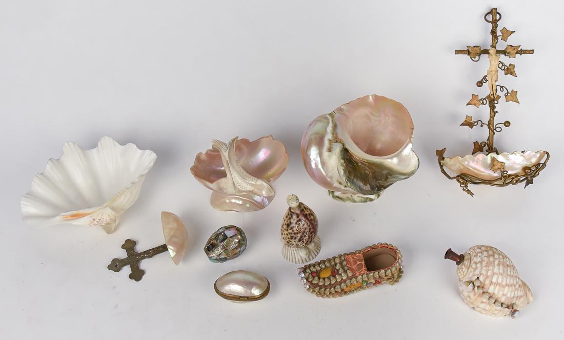 Lot of Early Shell Art (1 of 14)