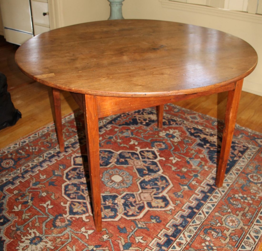 19th Century Mahogany Round Dining Table (1 of 3)