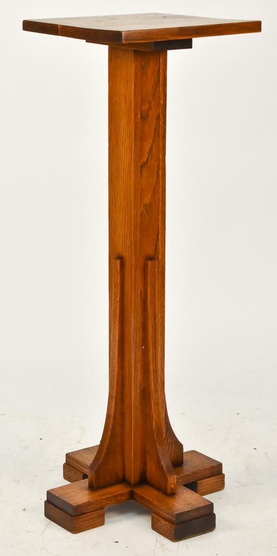 Limbert Style Arts & Crafts Mission Pedestal (1 of 5)