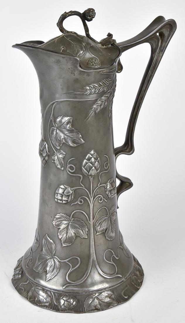 Large German/Austrian Pewter Tankard (1 of 13)