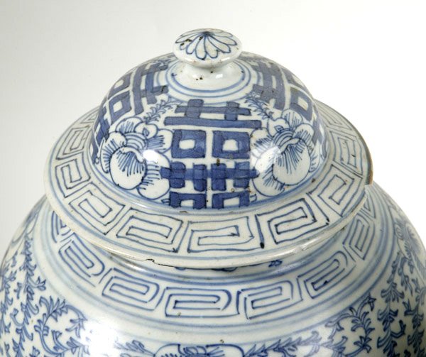 TWO CHINESE EXPORT BLUE & WHITE PORCELAIN COVERED J - 2