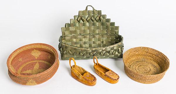 Native American Baskets Plus (1 of 5)