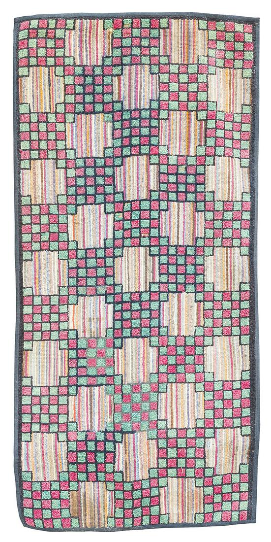 Older Hooked Rug (1 of 6)