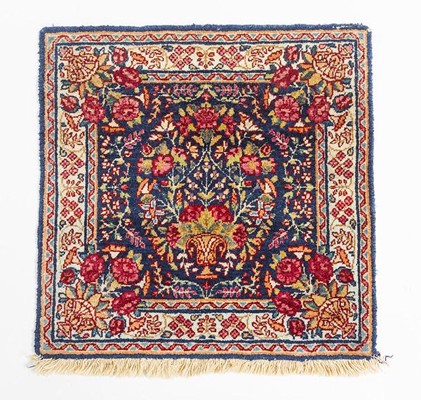 Small Semi Antique Persian Oriental Rug (1 of 7)