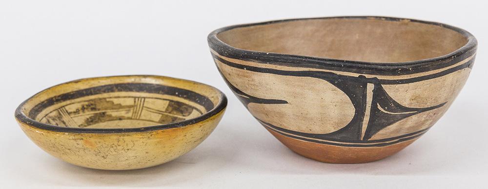 Acoma & Hopi Pottery (1 of 6)