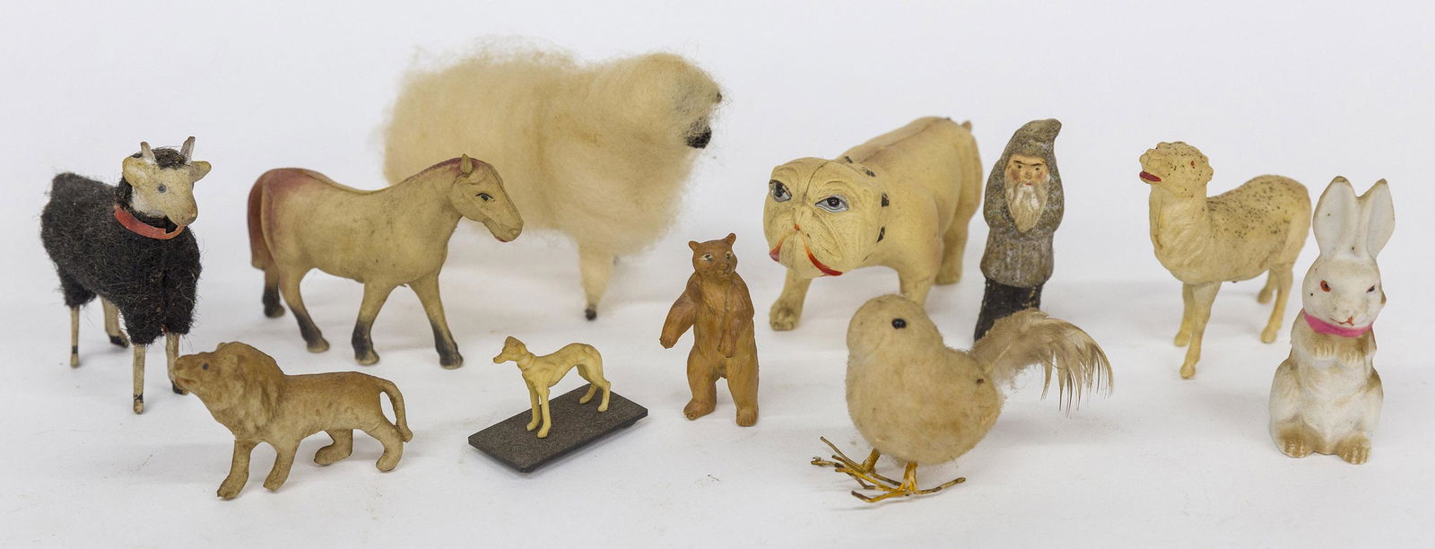 Christmas Figures Plus (1 of 7)