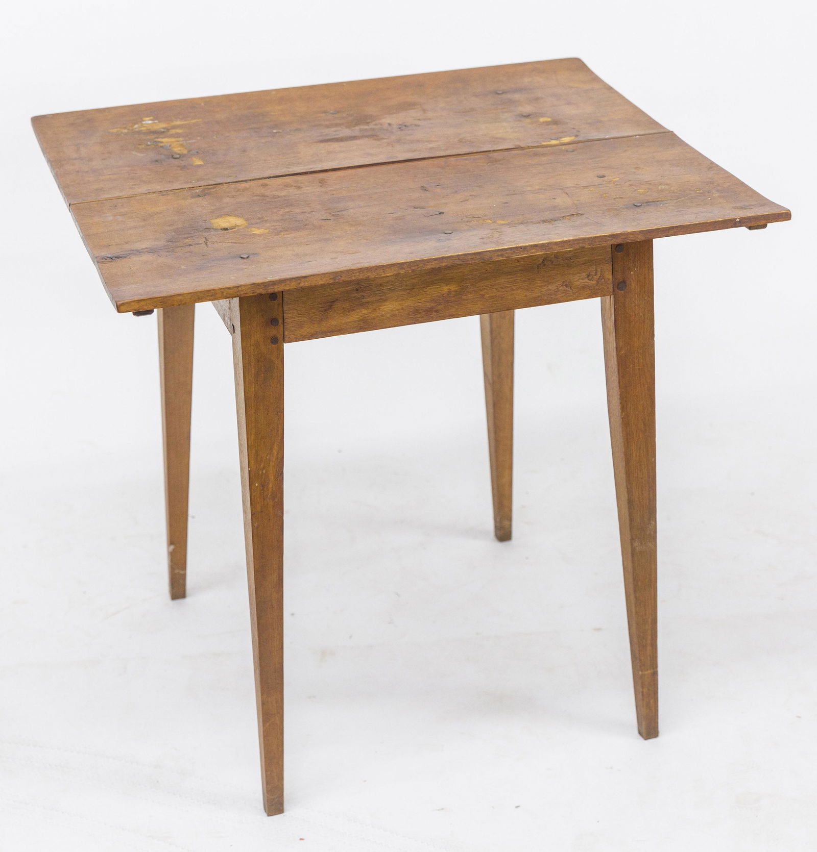 Walnut Hepplewhite Work Table (1 of 9)