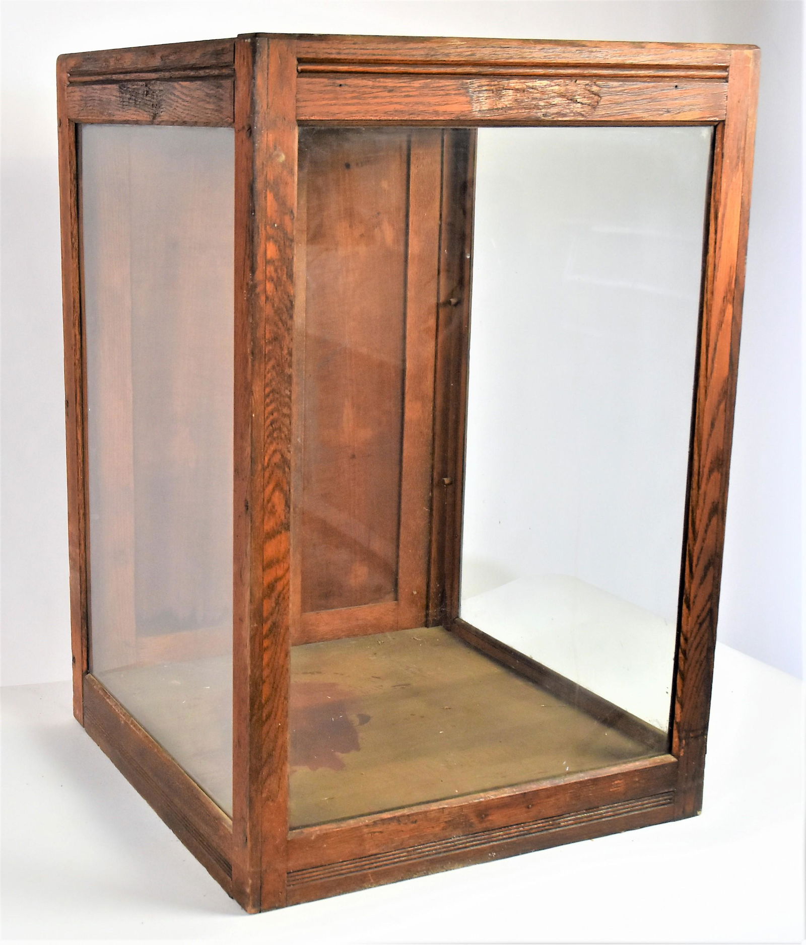 Oak Counter Top Showcase (1 of 6)