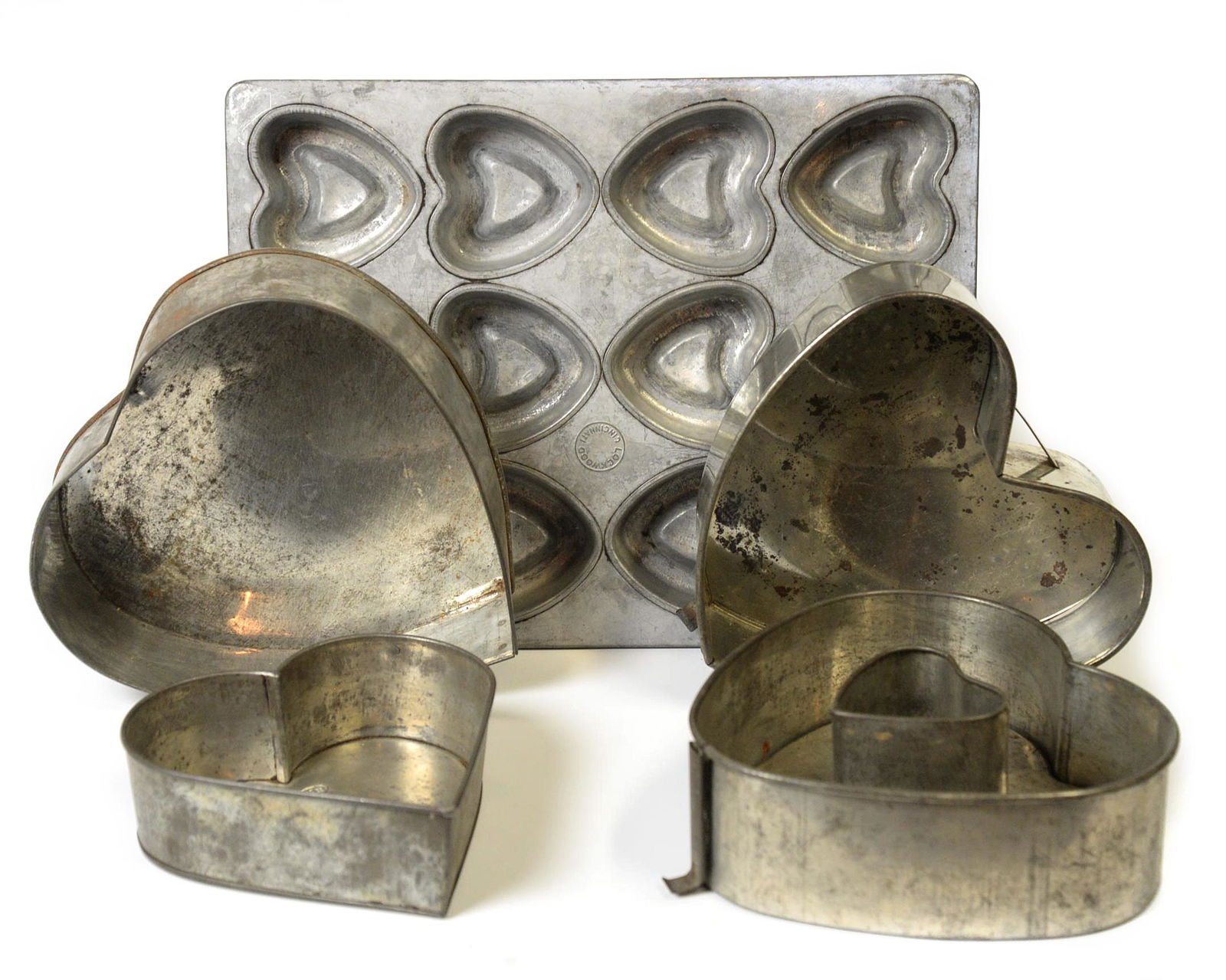 Heart Baking Tins (1 of 12)