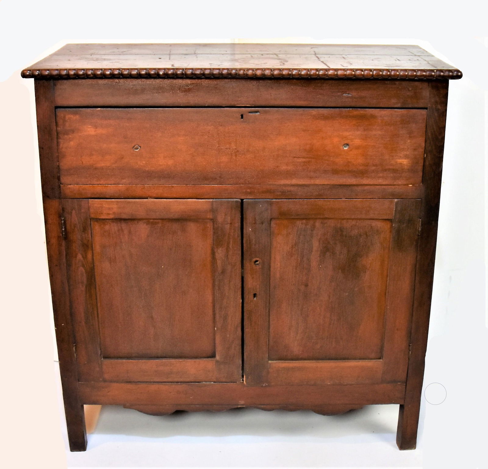 Early Linen Press (1 of 8)