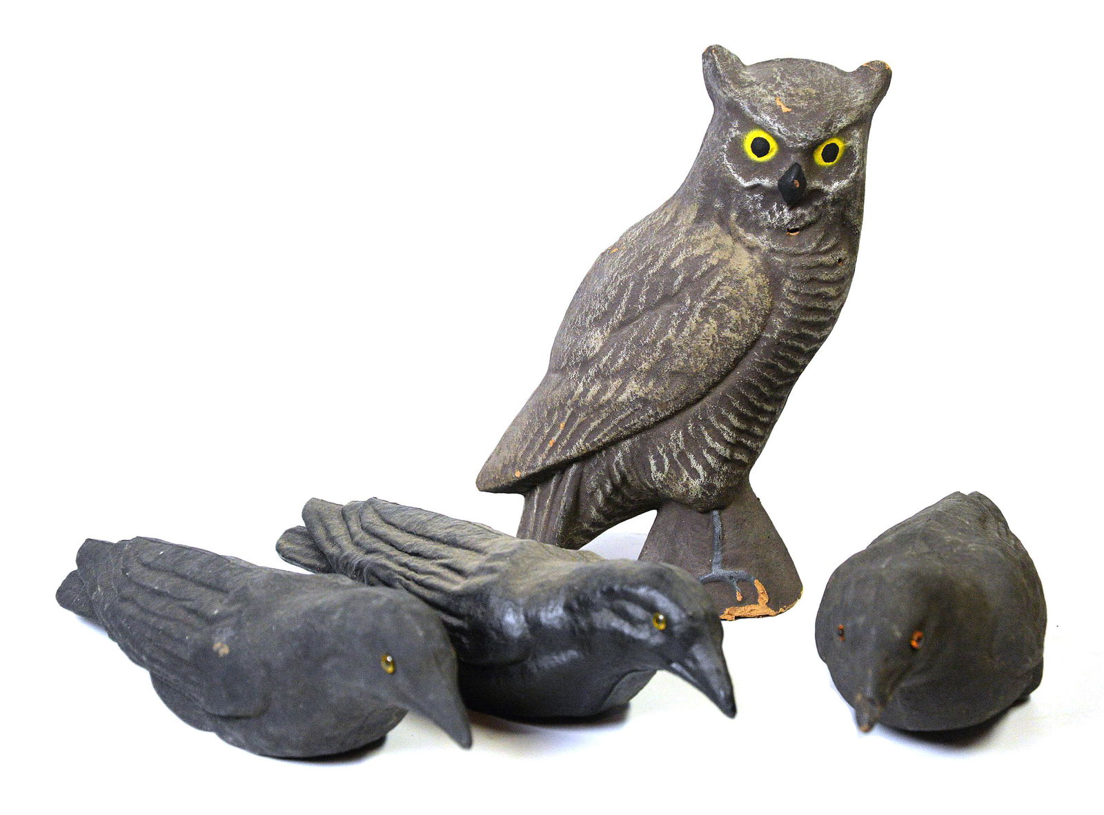 Crow & Owl Decoy Set (1 of 4)