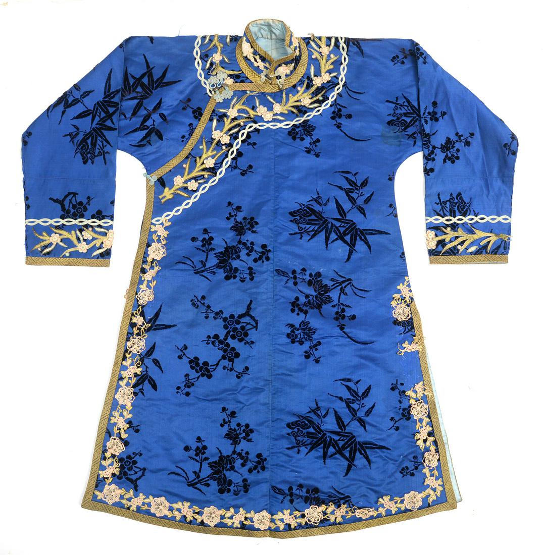 Chinese Embroidered Ladies Jacket (1 of 9)