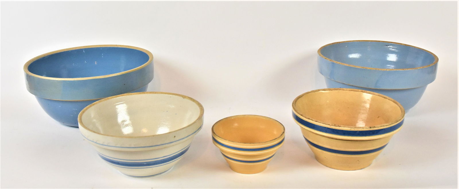 Stoneware & Yelloware Bowls (1 of 10)