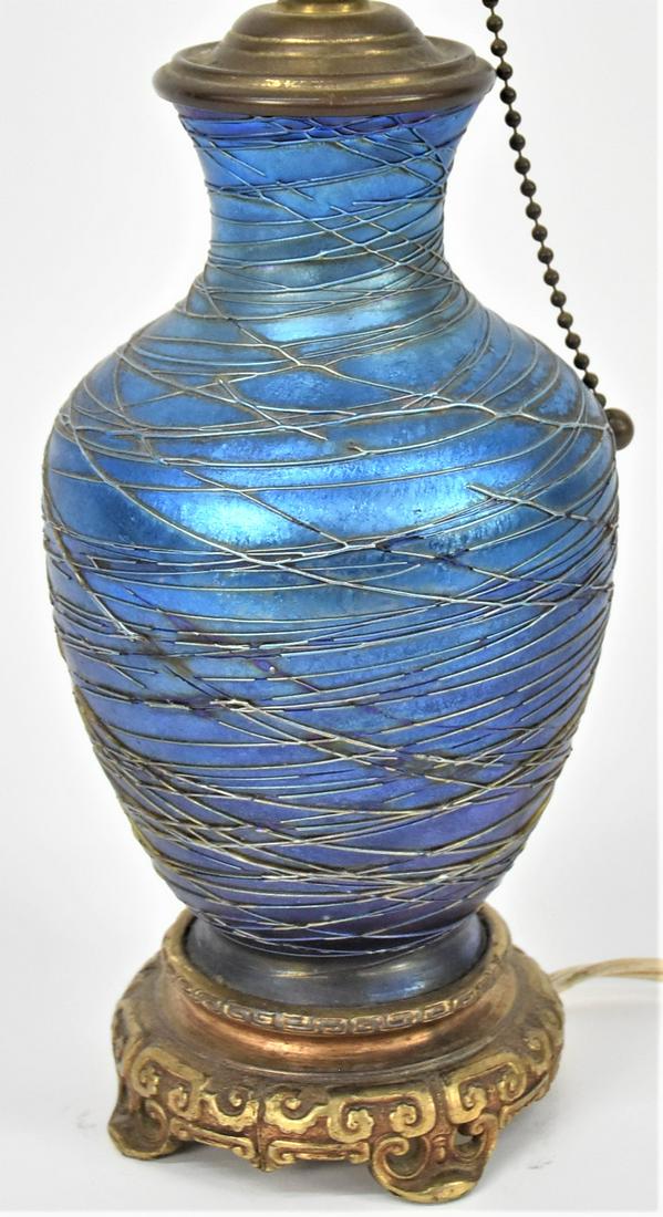 Durand Threaded Art Glass Lamp Base (1 of 4)