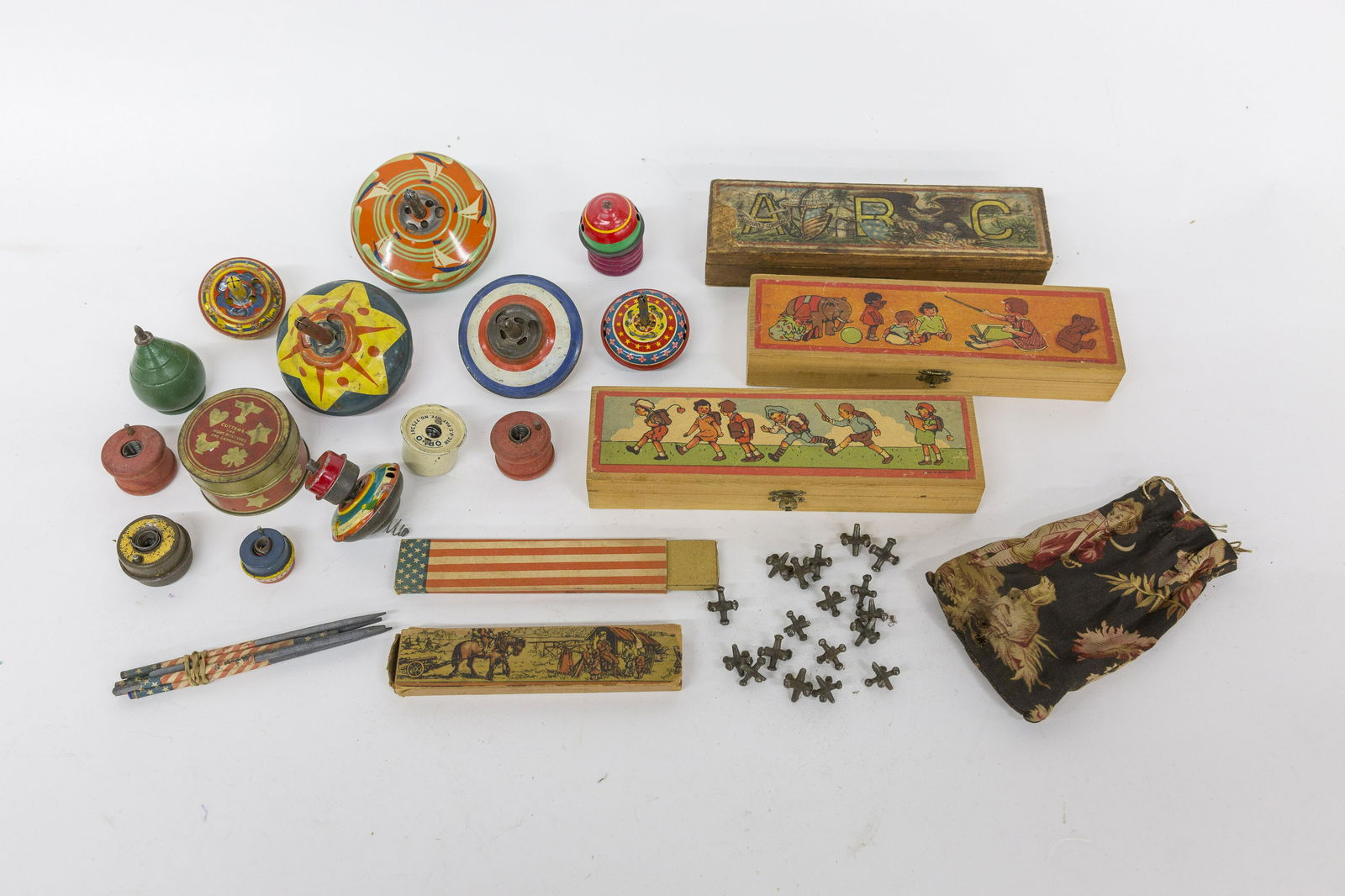 Early Tin & Other Toys (1 of 8)