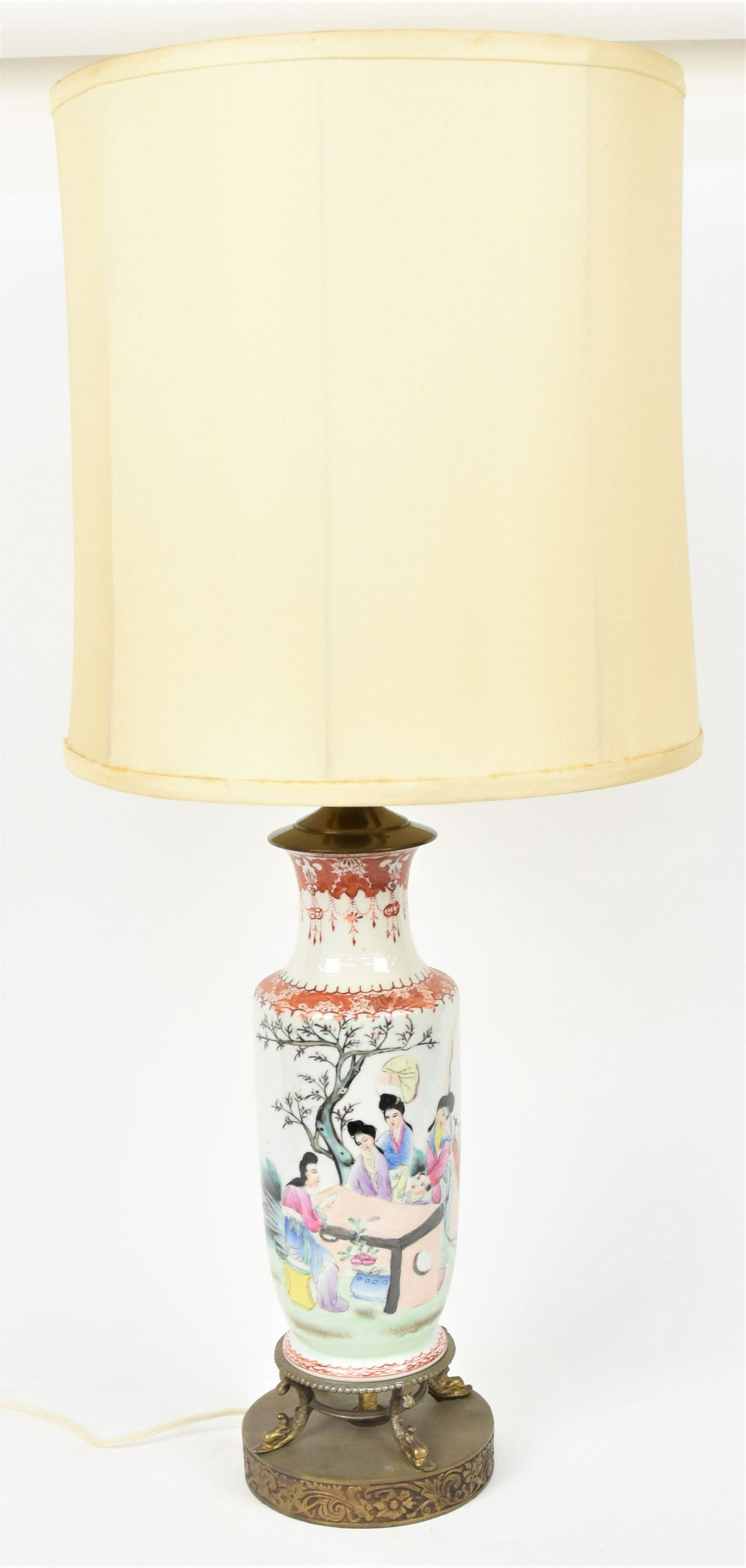 Famile Rose Porcelain Vase (1 of 7)