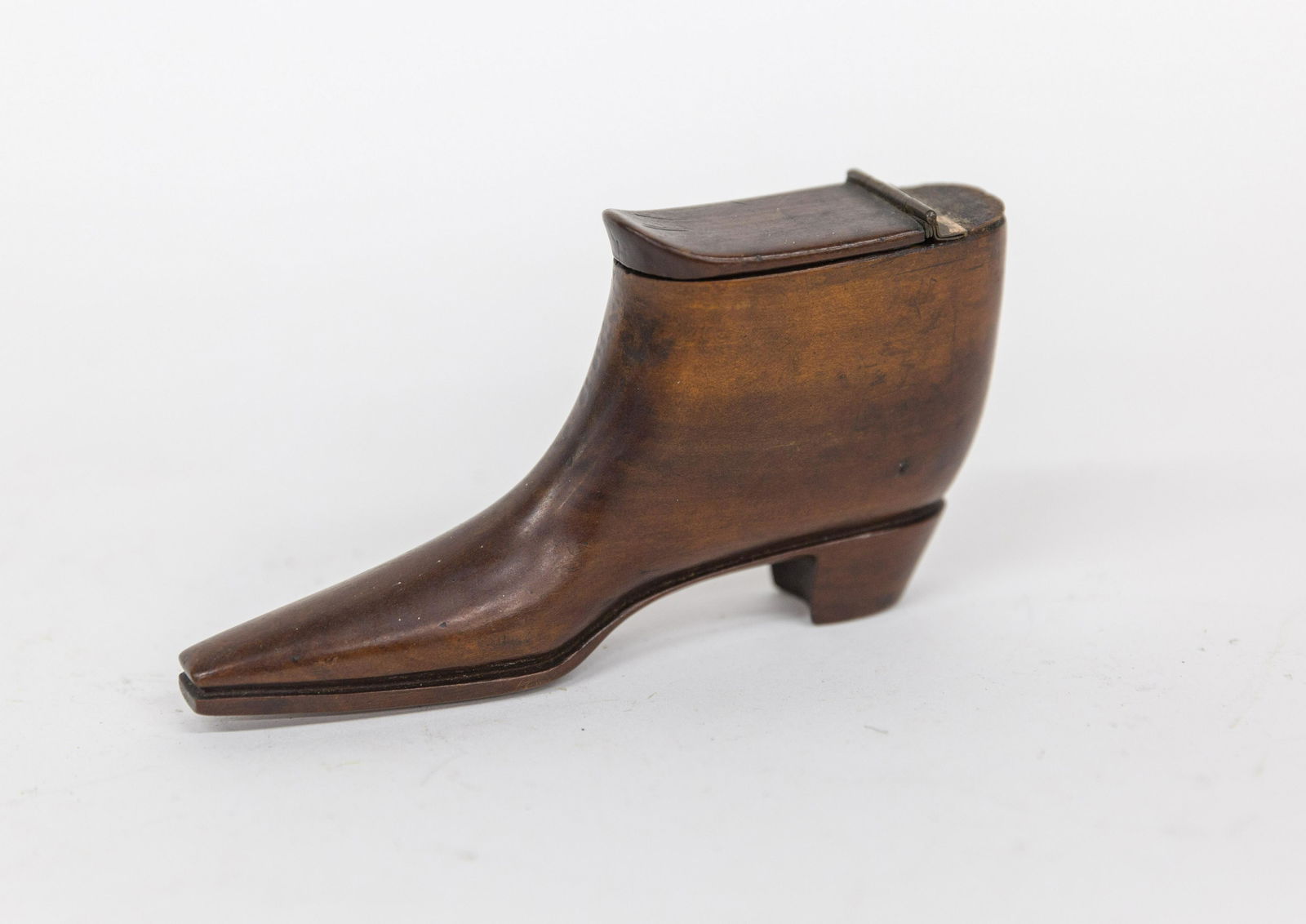 Cherry Figural Snuff Box (1 of 6)