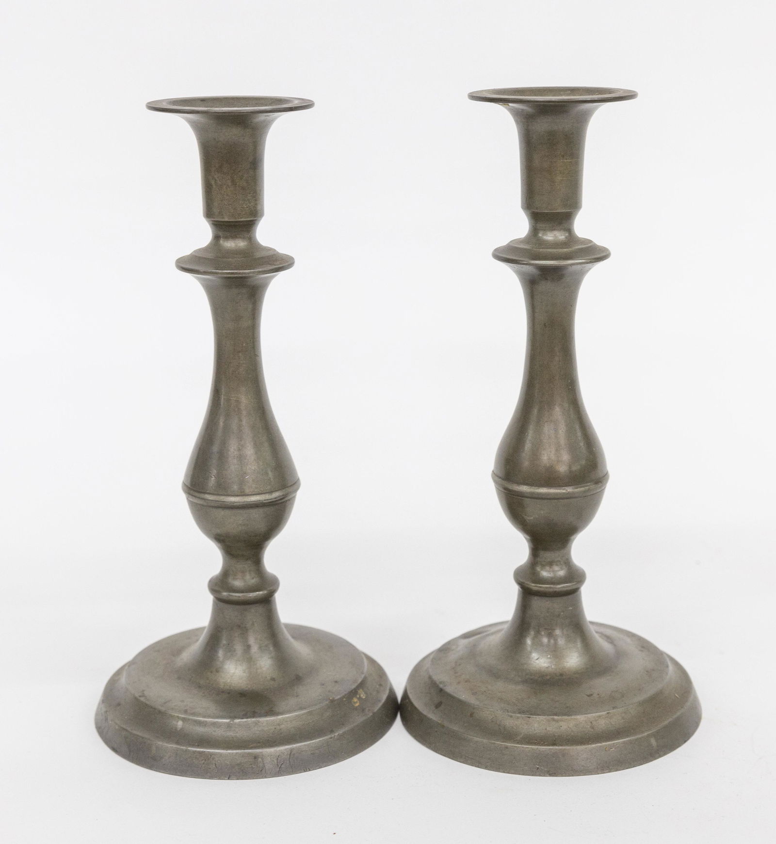 Homan Pewter Candlesticks (1 of 5)