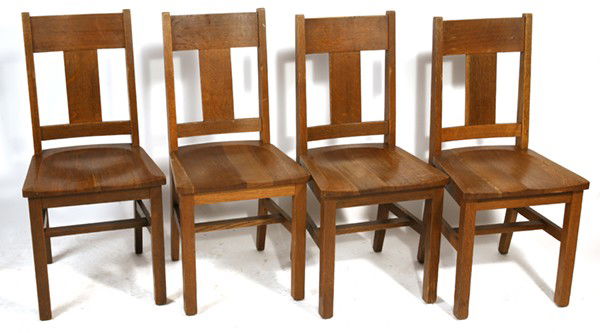 SET OF 4 MICHIGAN CHAIR CO. DINING ROOM CHAIRS: With heavy wide slat back and plank seats. Very good original finish. Signed with paper label. Very good condition. 36" H x 17" W x 16" D.