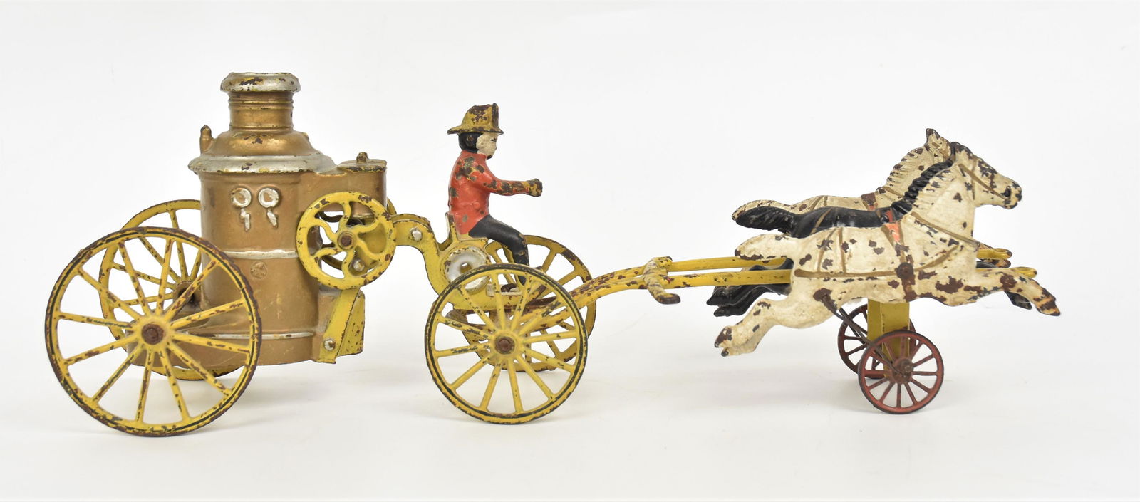 Early Wilkins Cast Iron Three Horse Fire Water Pumper (1 of 3)