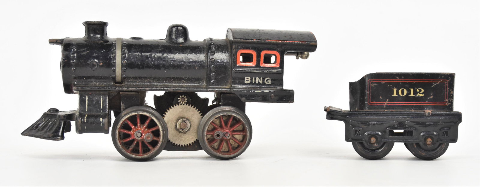 German Cast Iron Locomotive Plus (1 of 3)