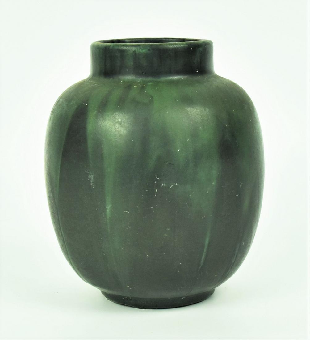 Arts & Crafts Peters & Reed Pottery Vase (1 of 6)