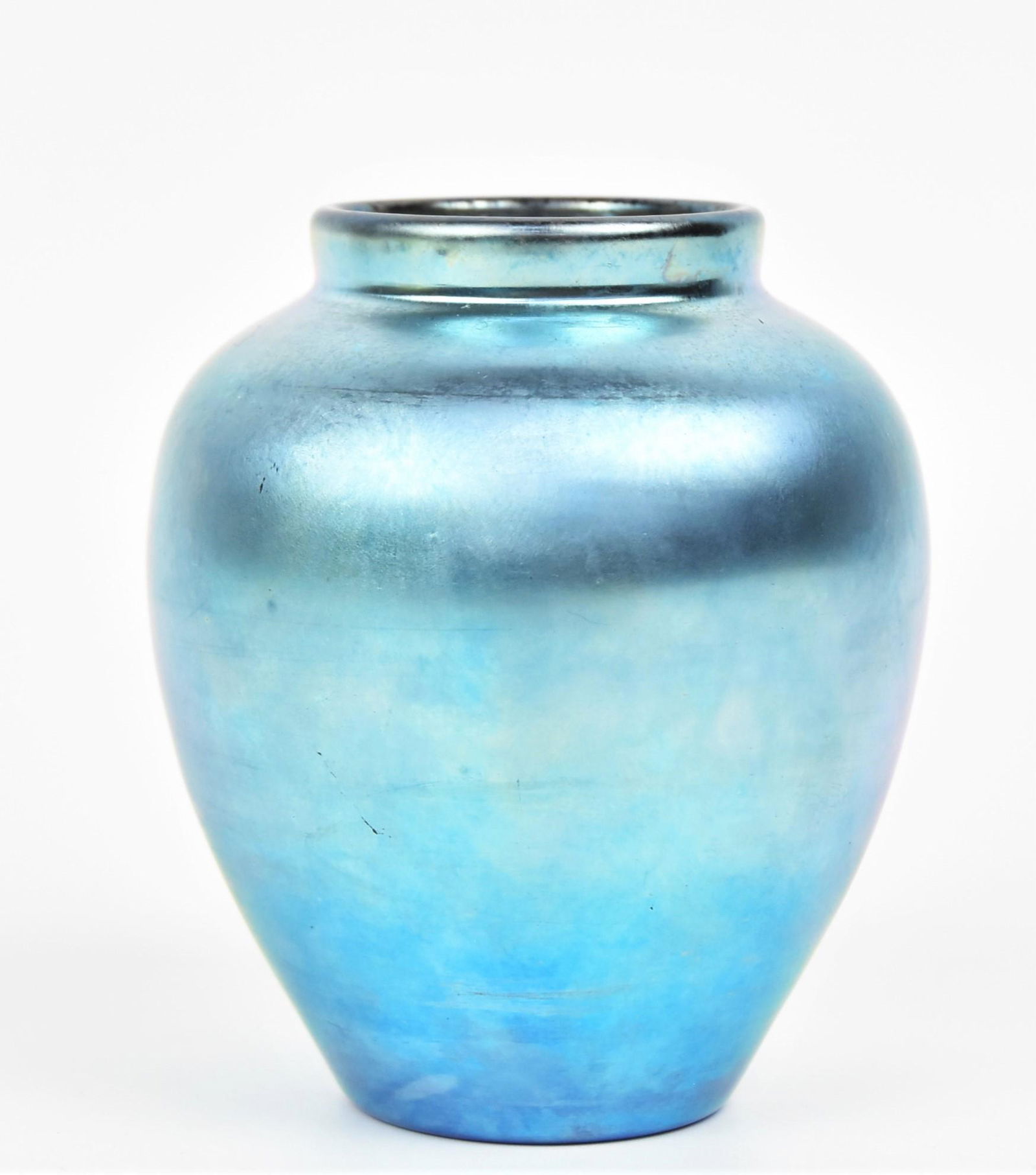 Nice Steuben Blue Aurene Vase (1 of 5)