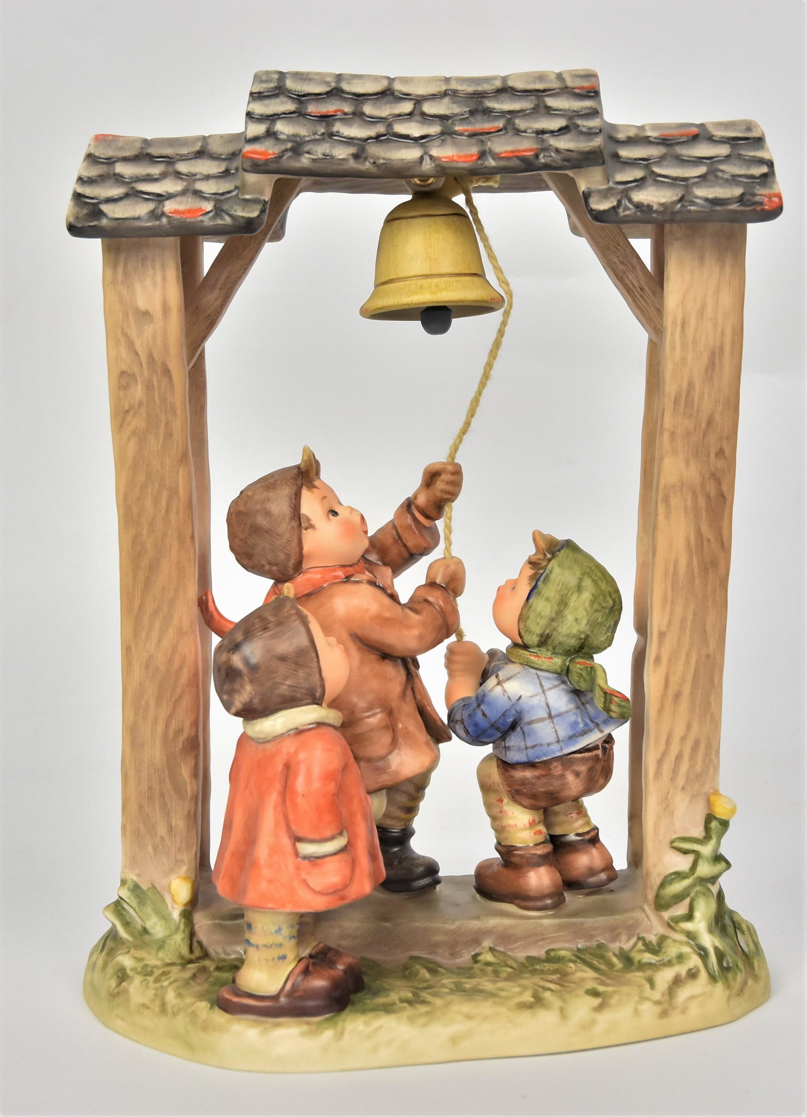Large 10" Hummel Figurine: Century Collection # 487 TMK-6, dated 1990. Good condition.
