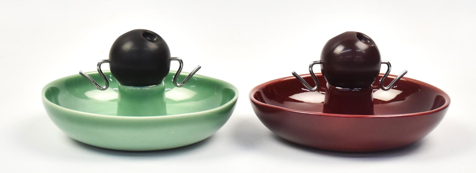 Two Rookwood Pottery Cigar Trays (1 of 3)