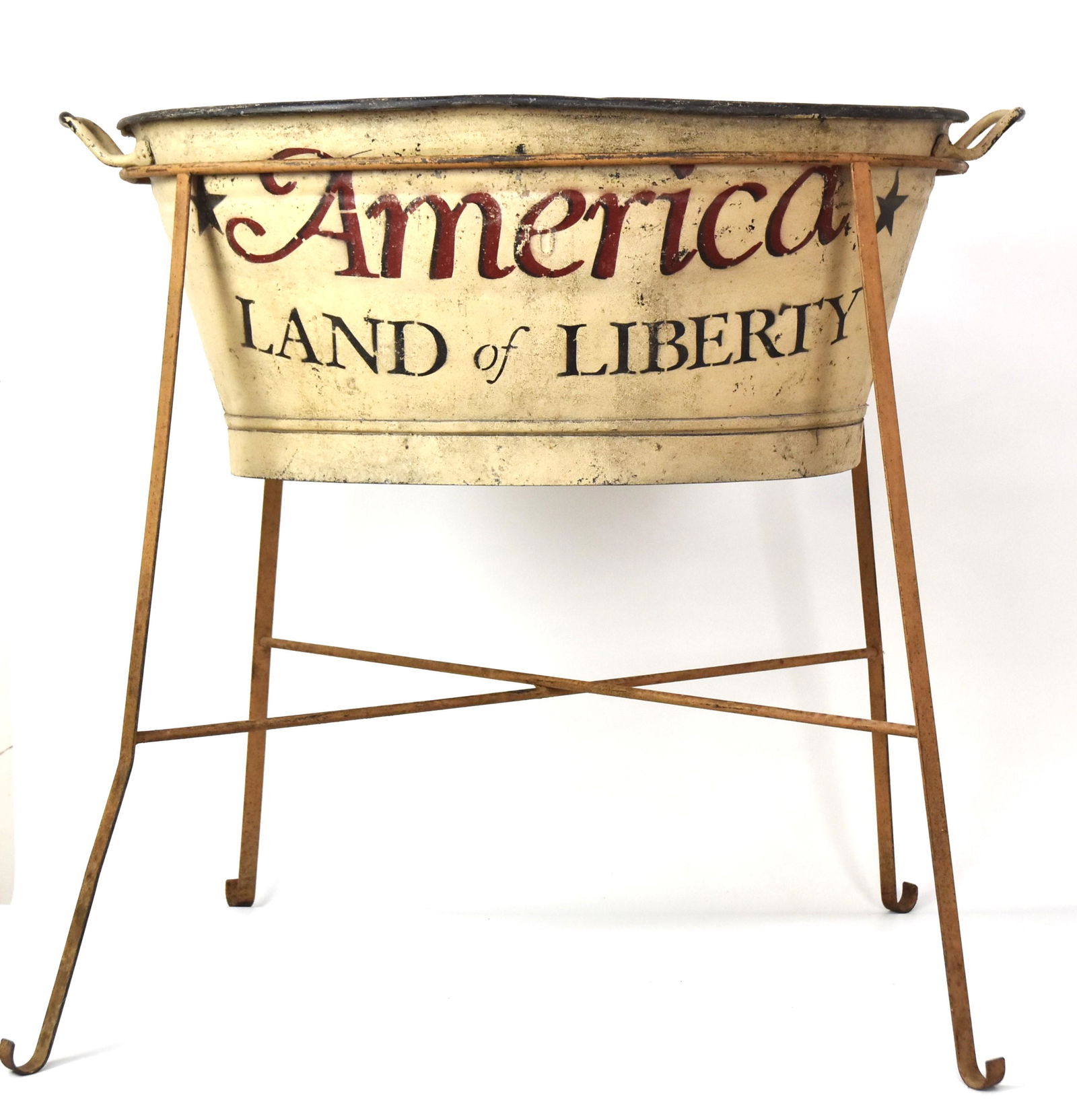 Unusual Patriotic Washtub (1 of 6)