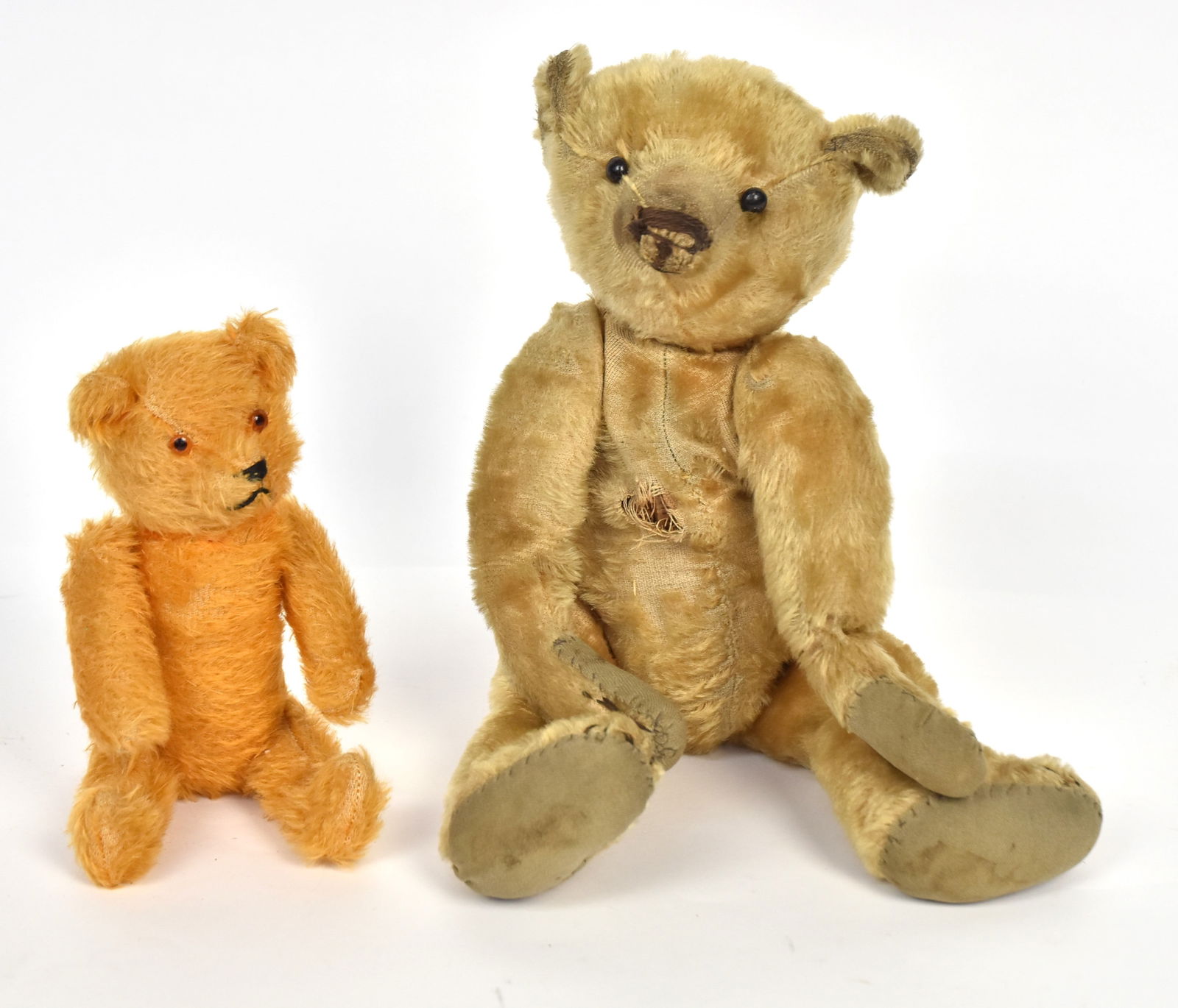 Two Early Teddy Bears (1 of 4)