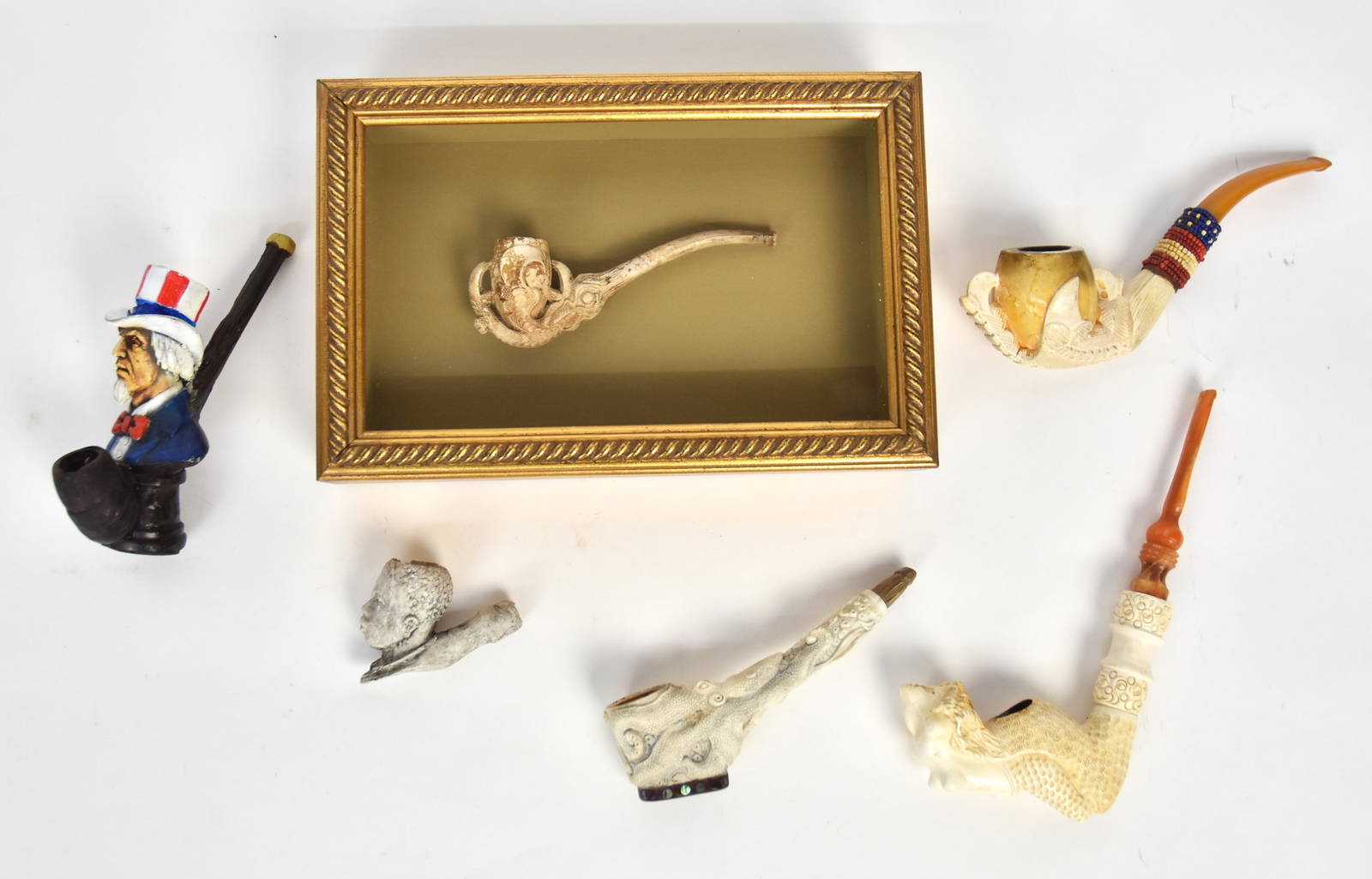 Collection Of Early Tobacco Pipes Auction