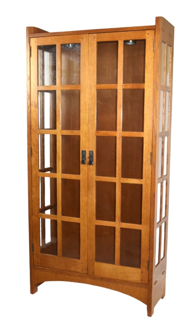 Stickley (Audi) Oak China Cabinet (1 of 11)