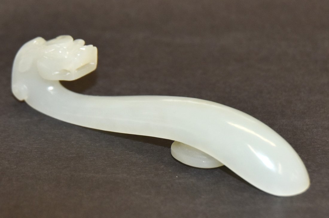 Chinese White jade Dragon Belt Hook (1 of 11)