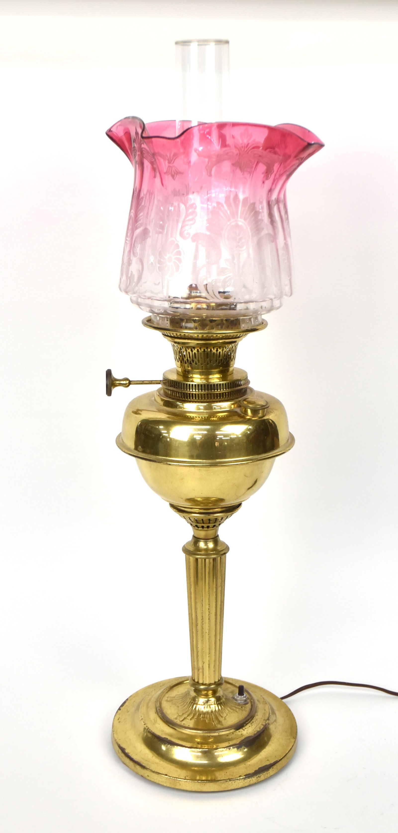 Victorian Banquet Lamp (1 of 7)