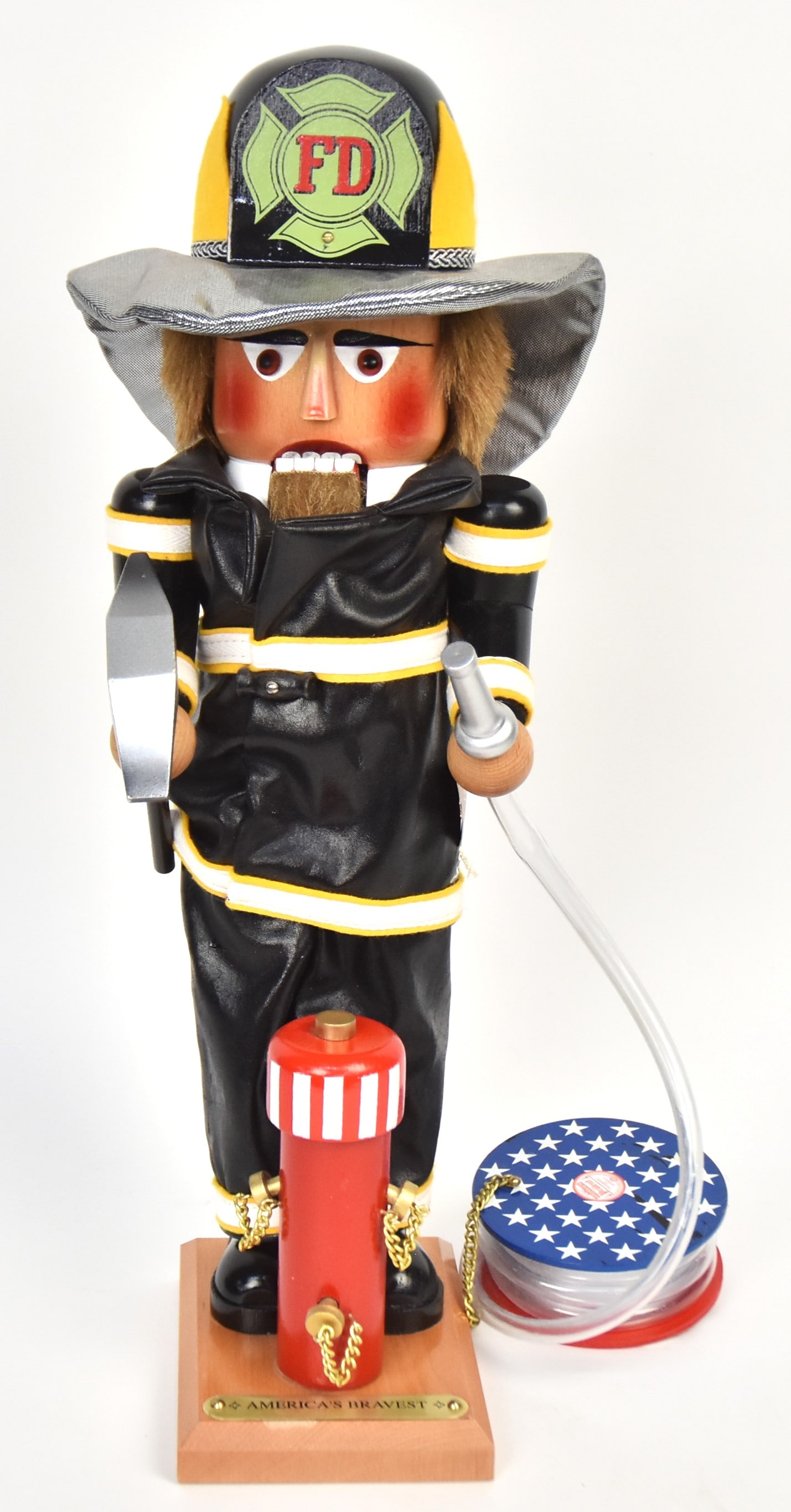 Musical Steinbach America's Bravest Fireman Nutcracker (1 of 9)