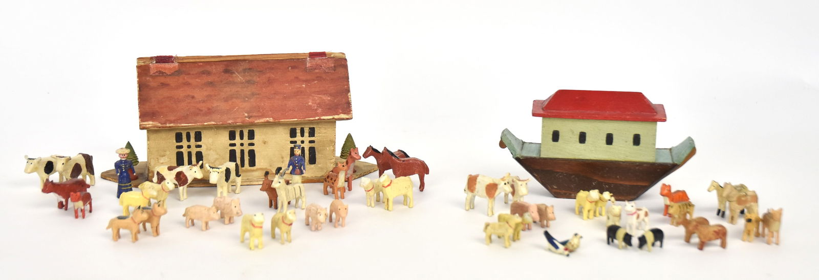 Two Small Wooden Noah's Ark (1 of 14)