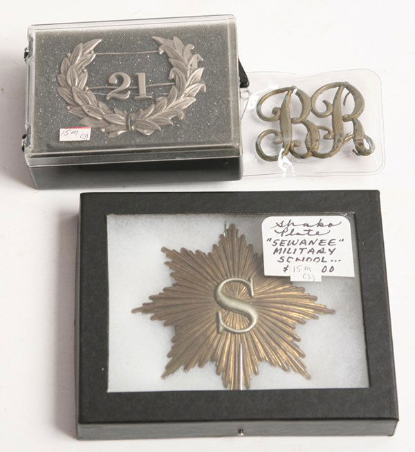 CIVIL WAR & OTHER CAP BADGES: Lot of 3, including a cast pewter badge entwined letters “BR”, attributed to Civil War, 2” long; plus silvered laurel wreath around Regiment number “21”, likely Indian Wars era, 2.75” wide