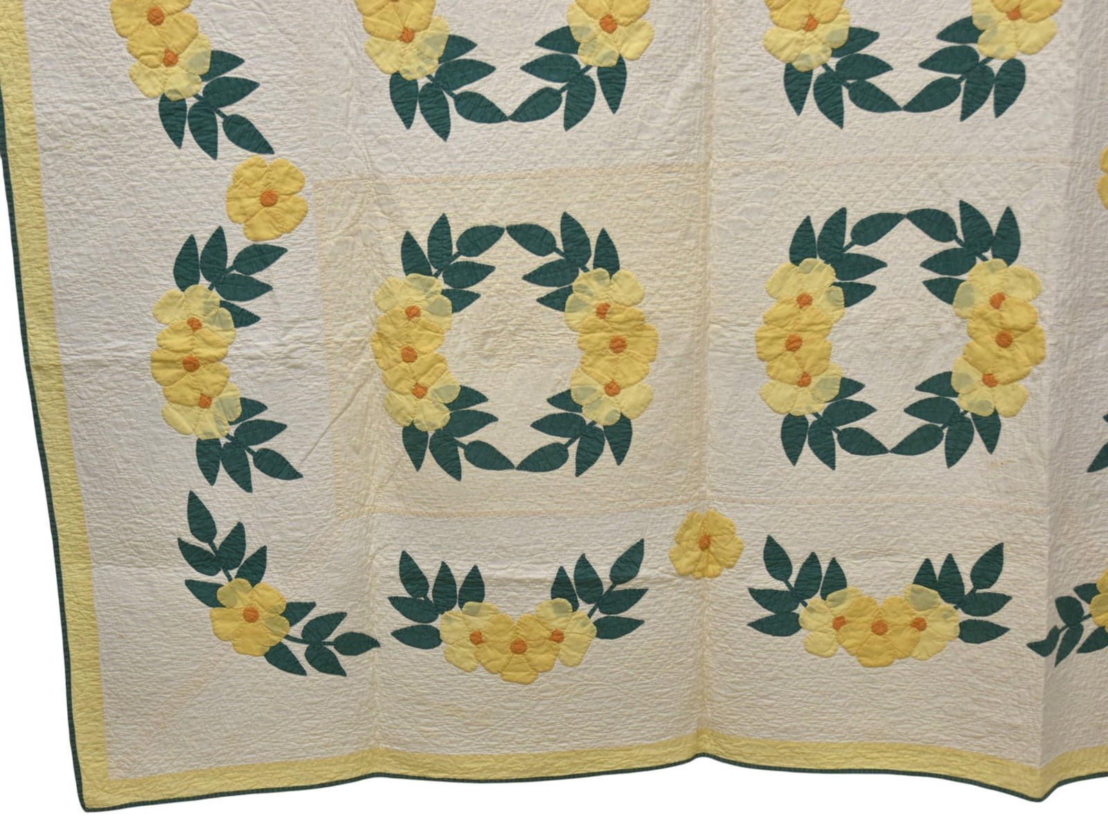 Fine Appliquéd Quilt - 5