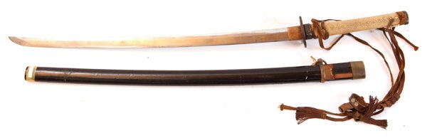 Yasutsugu School Tokugawa Period Japanese Samurai Sword: Also known as the Edo Period, circa 1670. This lovely 26.5” Katana blade has a straight line or Sugu type Hamon (temper line), and still quite sharp Ha-saki (cutting edge) with the Nakago (tang) mar