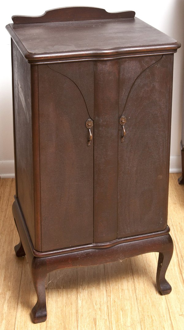 Unusual Mahogany Music May 09, 2015 Forsythes' Auctions